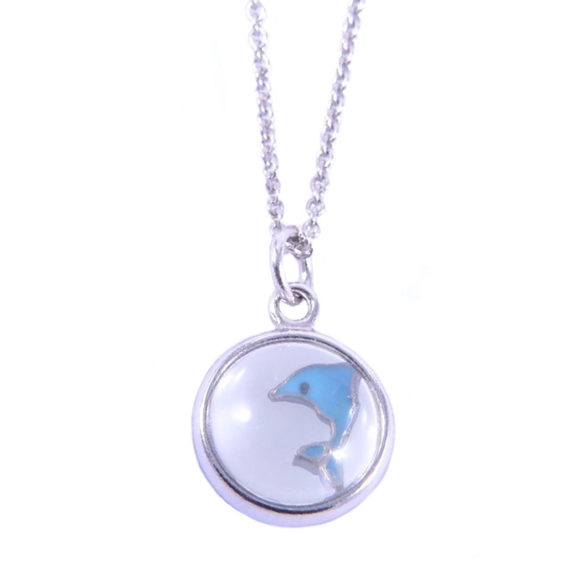 Kette mit Glaslinse