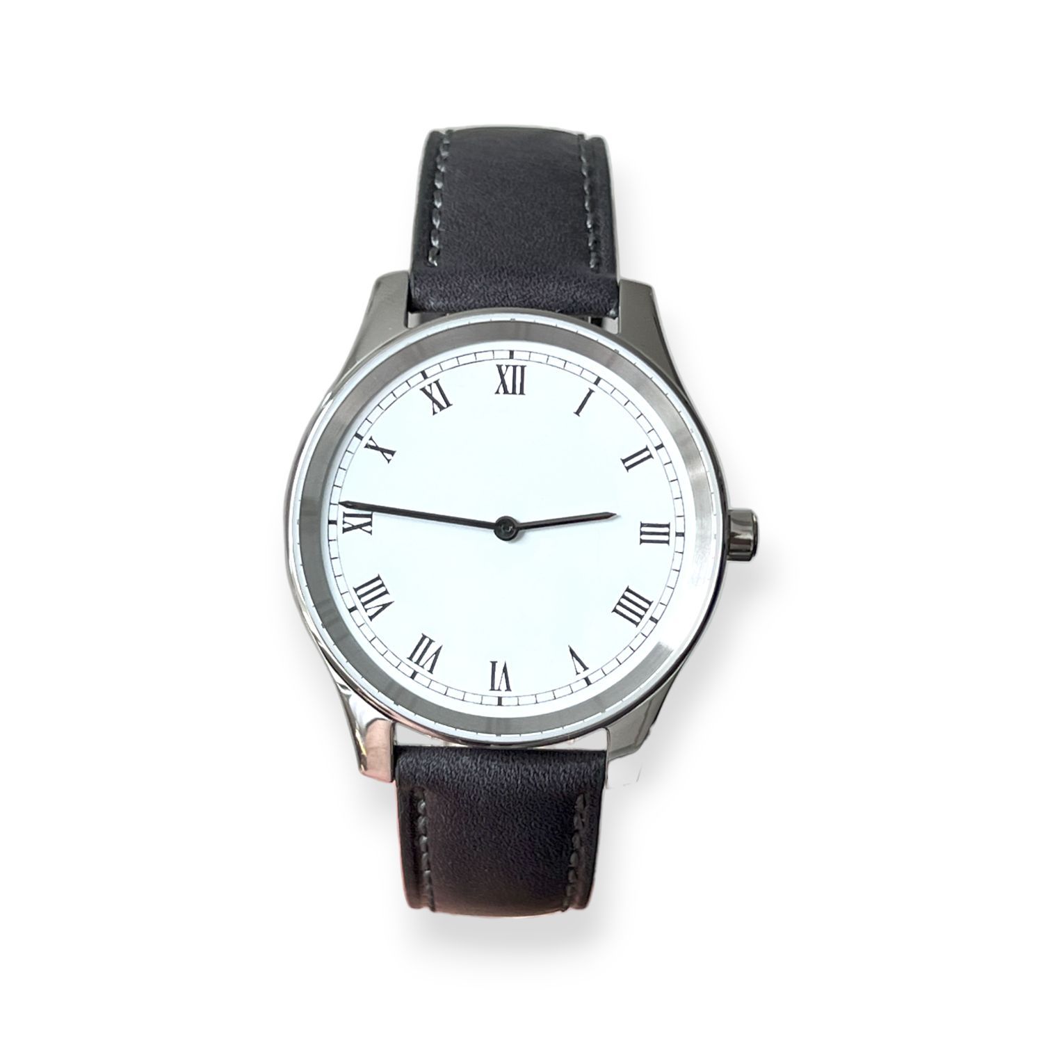 Uhr mit römischen Ziffern